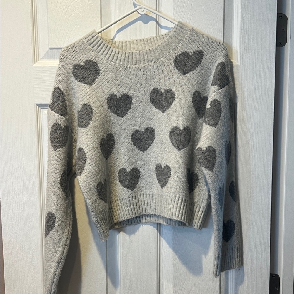 Miami Gray Heart Pattern Crew Neck Sweater